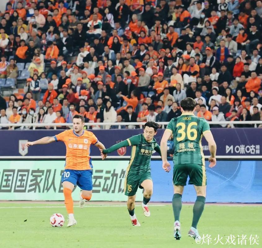 山东泰山队内射手王易主 外援三叉戟还有提升空间