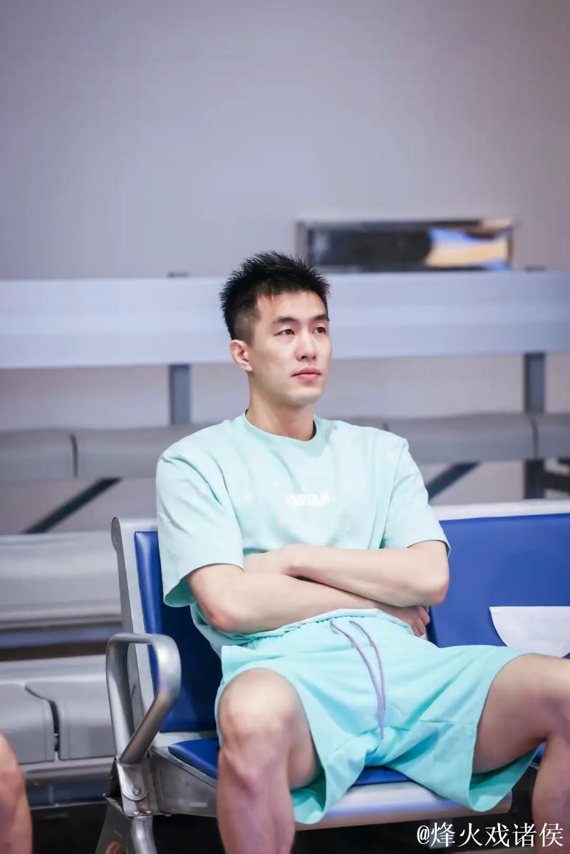 郭艾伦:辽宁球迷们很爱我 我真的舍不得他们 郭艾伦:辽宁球迷们很爱我 我真的舍不得他们